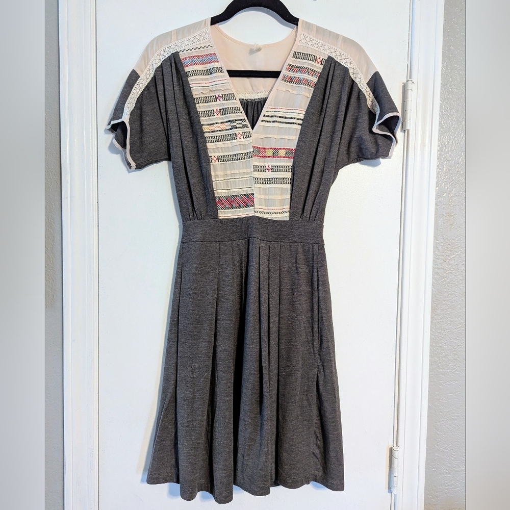 Anthropologie Tiny Jersey & Silk Embroidered Dolman Sleeve Skater Dress Size XS